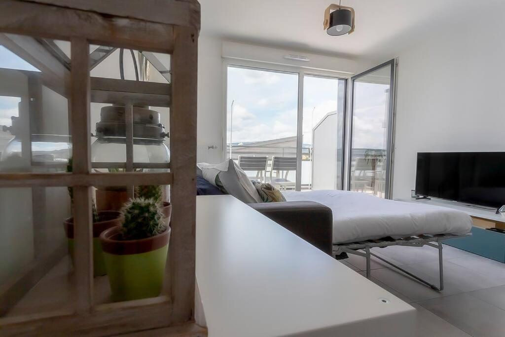 Le Nid Des Romains - T2 Neuf - Balcon - Vue Annecy Bagian luar foto